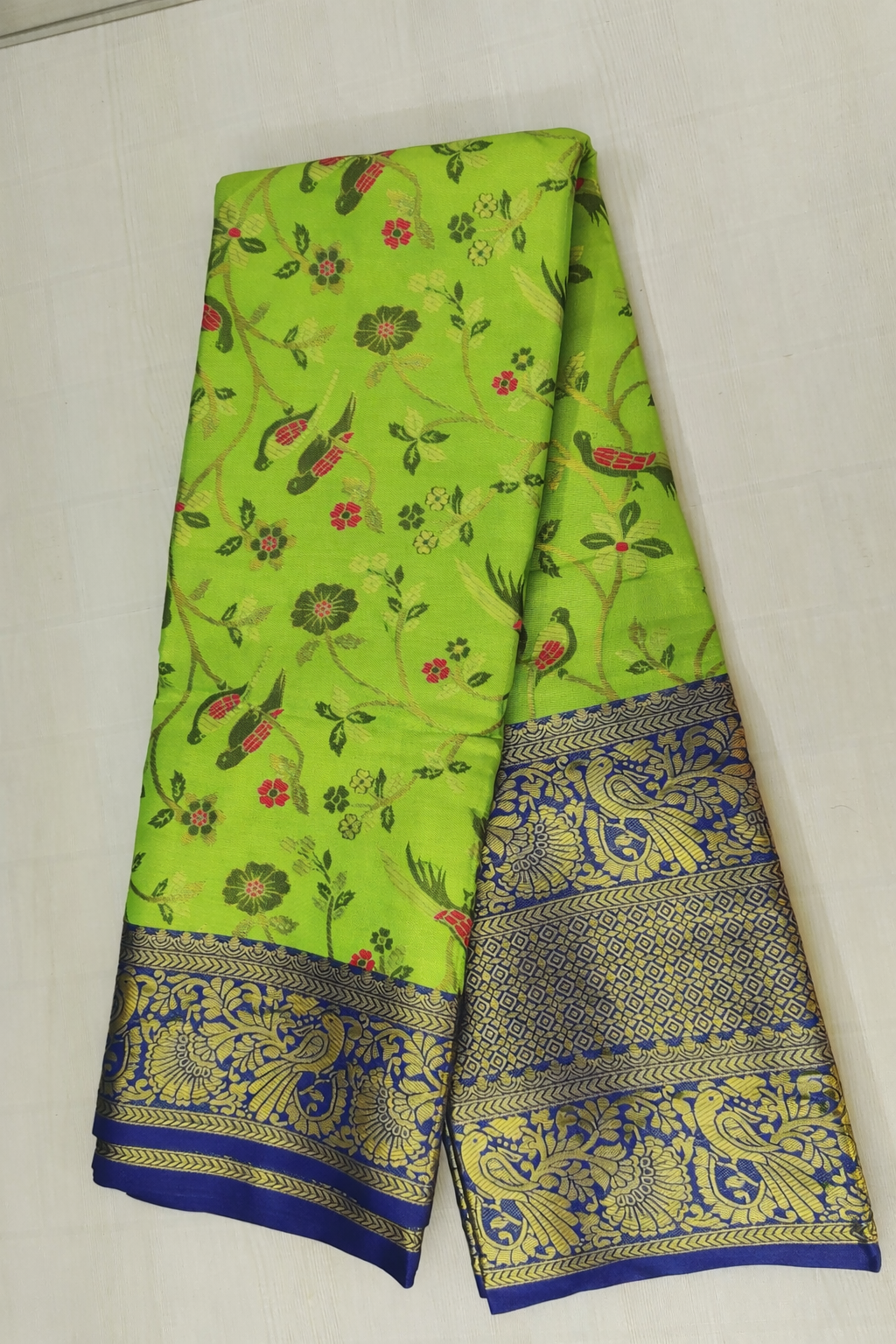 Hamsa Pattu Saree