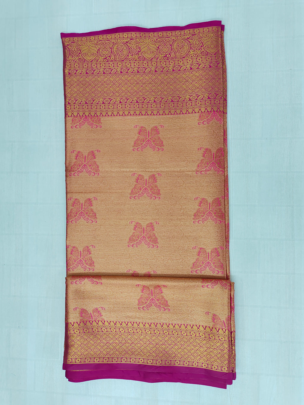 Nemali pattu saree