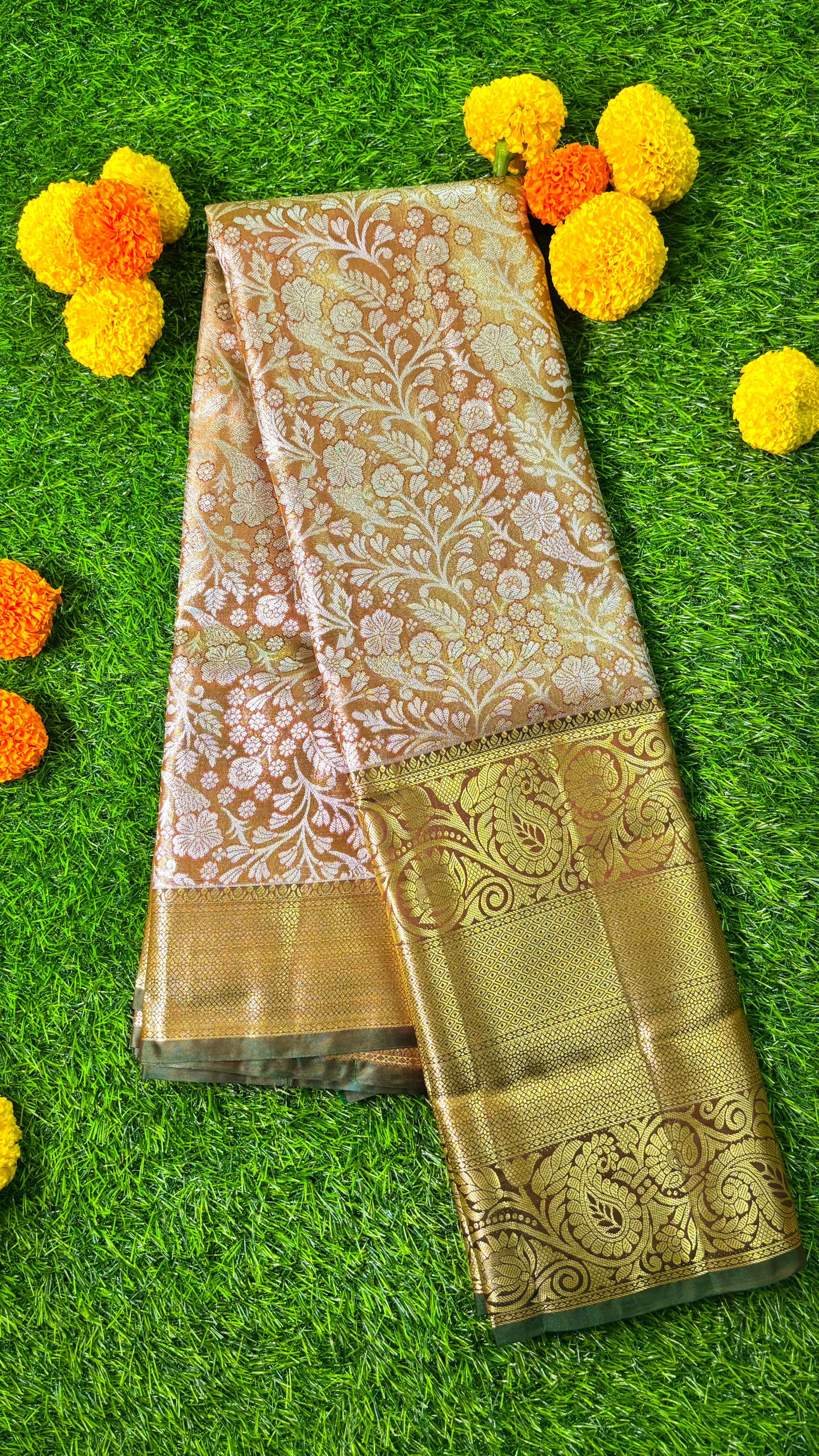 Regal Golden Silk Saree with Intricate Zari Work