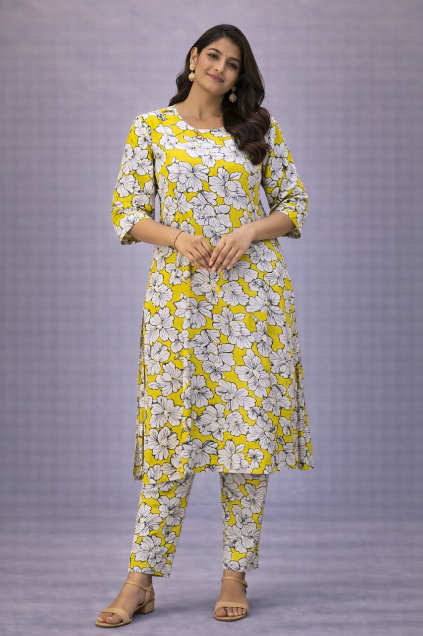 {Size-XXL} Beautiful 2 piece lime green colour cord set