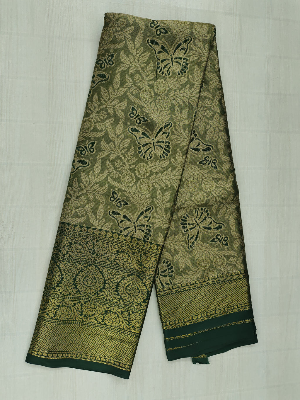 Butterfly Pattu Saree