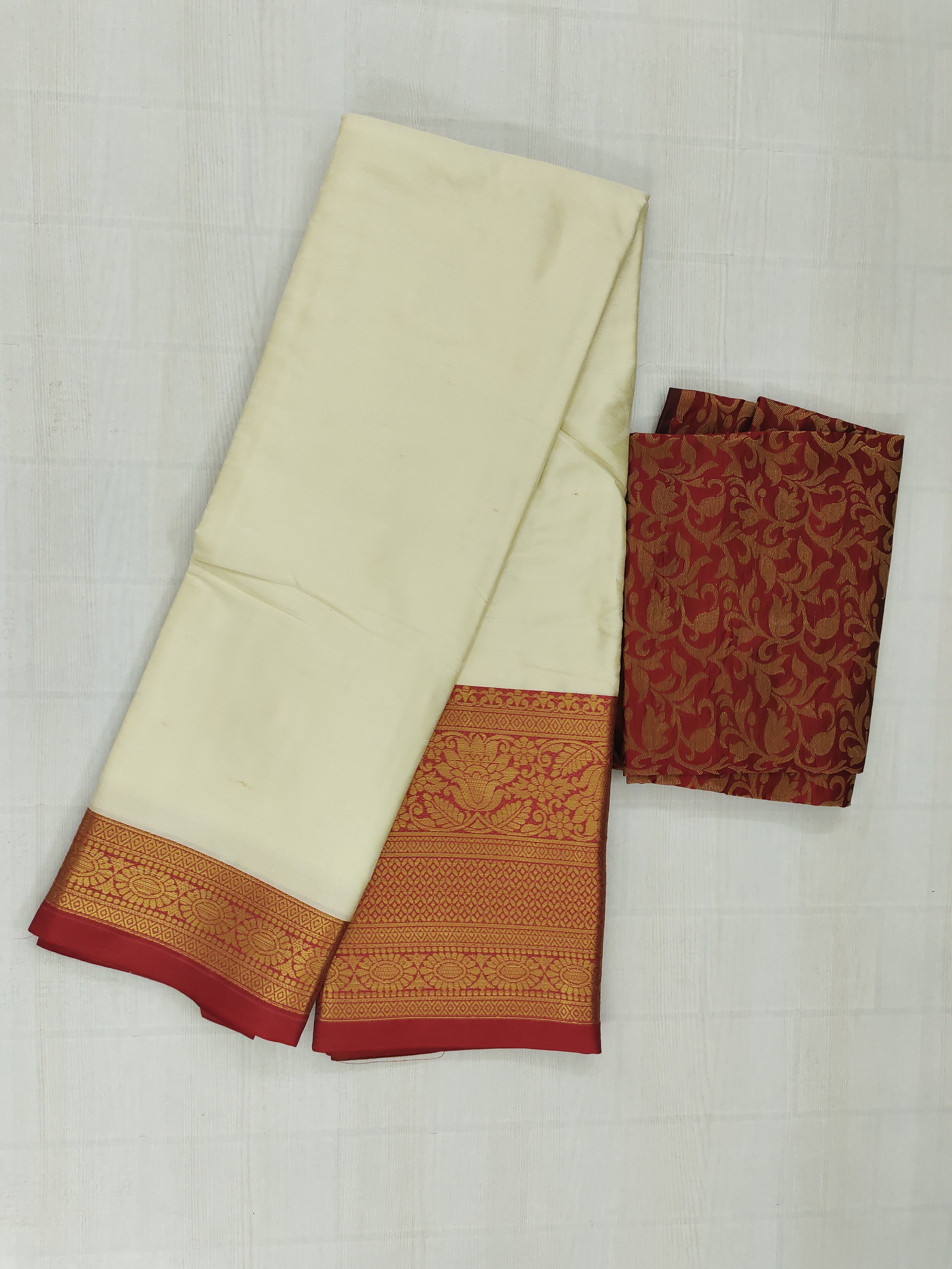 Chandanam Pattu Saree